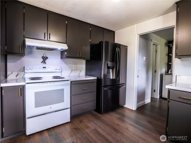 20925 Frank Waters Road, Stanwood, WA 98292