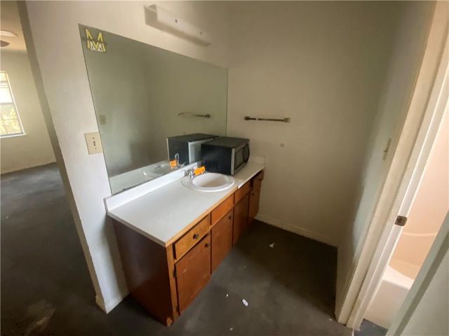 200 Parma Drive B3, Daphne, AL 36526