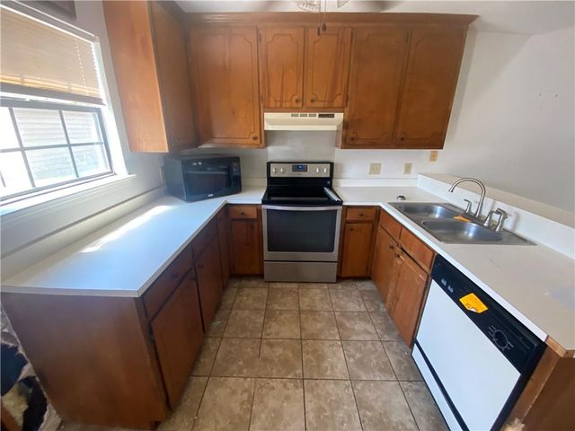 200 Parma Drive B3, Daphne, AL 36526