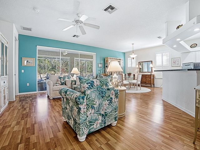 33122 MEADOW SIDE COURT, Leesburg, FL 34748