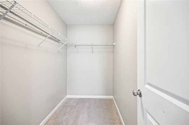 4076 Spicebush Drive, Tipp City, OH 45371