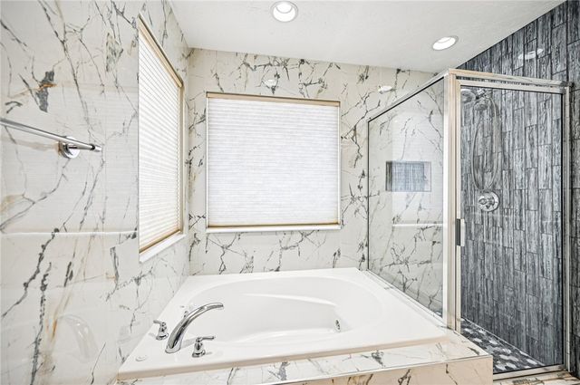 4076 Spicebush Drive, Tipp City, OH 45371