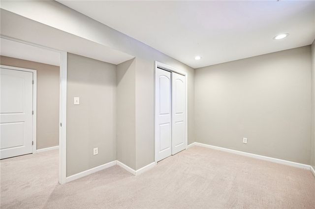 4076 Spicebush Drive, Tipp City, OH 45371