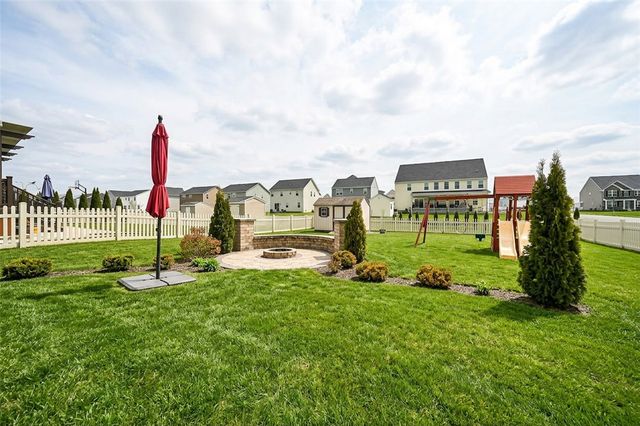 4076 Spicebush Drive, Tipp City, OH 45371