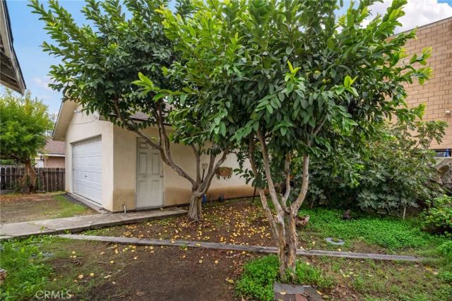 21103 Shearer Avenue, Carson, CA 90745