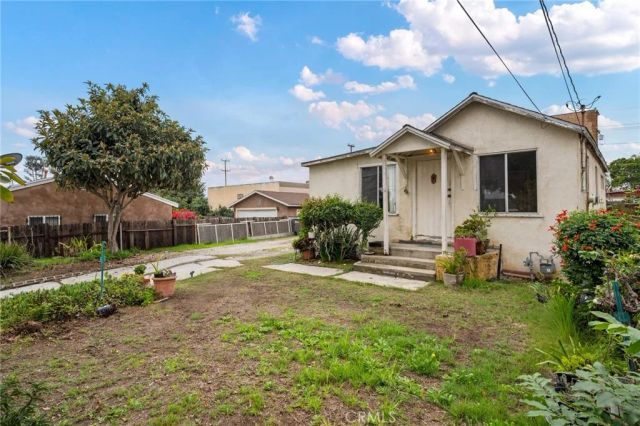21103 Shearer Avenue, Carson, CA 90745