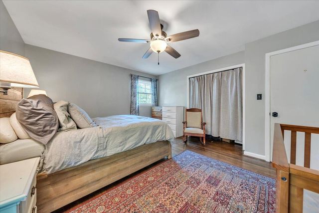2750 White Pelican LN, Roanoke, VA 24018