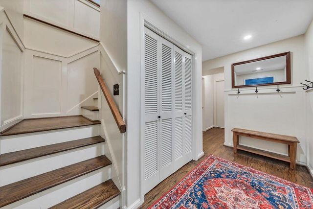 2750 White Pelican LN, Roanoke, VA 24018