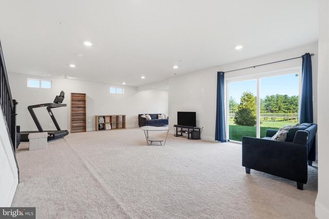 2210 DENALI DR, Frederick, MD 21702