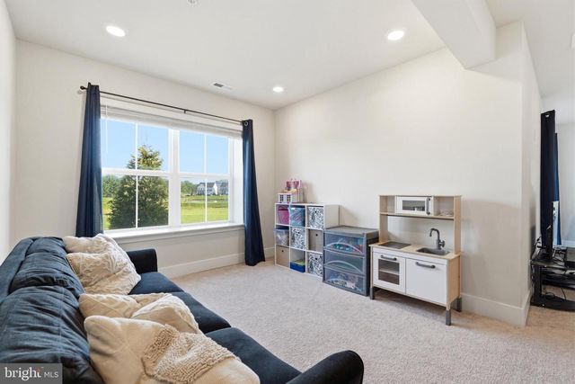 2210 DENALI DR, Frederick, MD 21702