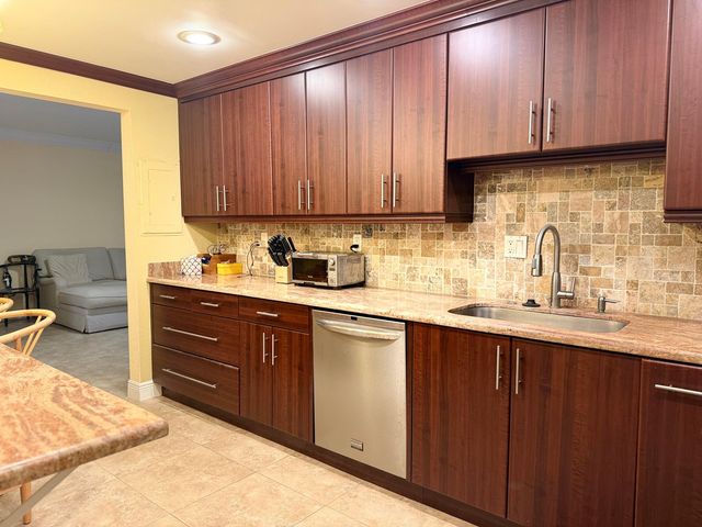4250 GALT OCEAN Drive 14D, Fort Lauderdale, FL 33308