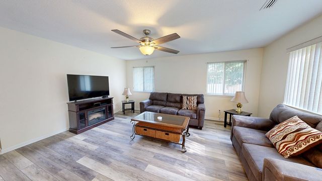 1102 Northfield Circle, Dothan, AL 36303