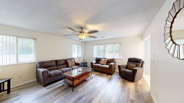 1102 Northfield Circle, Dothan, AL 36303