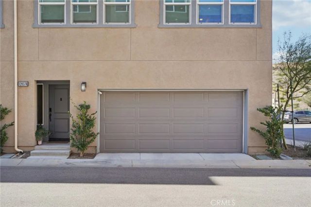 12837 Watt Lane A, Sylmar, CA 91342