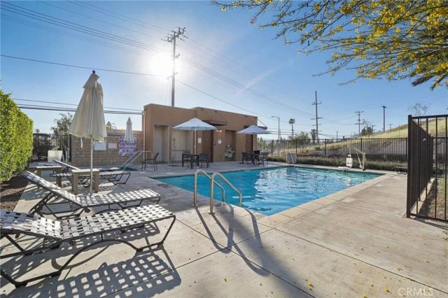 12837 Watt Lane A, Sylmar, CA 91342