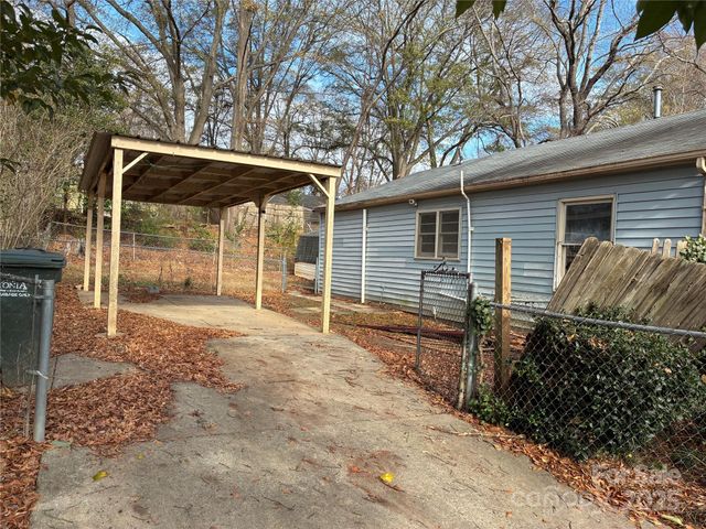 1410 Rosewood Lane, Gastonia, NC 28052