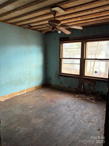 1410 Rosewood Lane, Gastonia, NC 28052