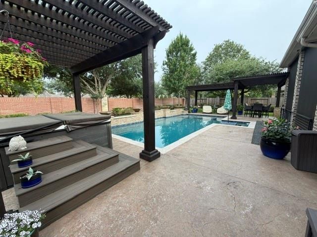 21242 Redcrest Manor Drive, Richmond, TX 77406