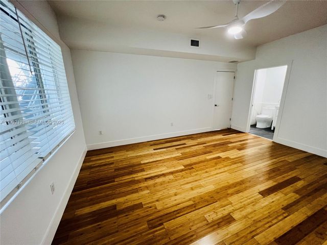 960 Bay Dr 901, Miami Beach, FL 33141