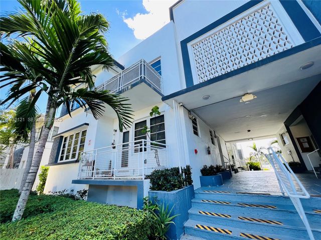 960 Bay Dr 901, Miami Beach, FL 33141