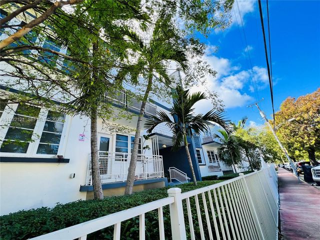 960 Bay Dr 901, Miami Beach, FL 33141