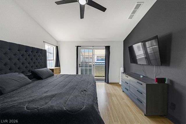 5201 South Torrey Pines Drive 1227, Las Vegas, NV 89118