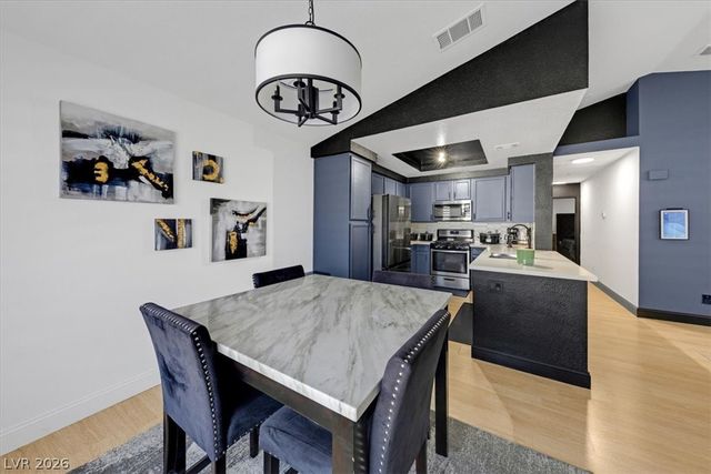 5201 South Torrey Pines Drive 1227, Las Vegas, NV 89118