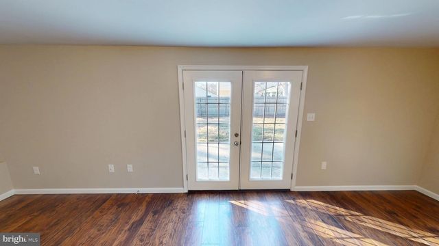 5014 NICHOLAS RD, Waldorf, MD 20601