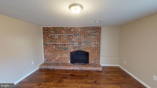 5014 NICHOLAS RD, Waldorf, MD 20601