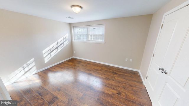 5014 NICHOLAS RD, Waldorf, MD 20601