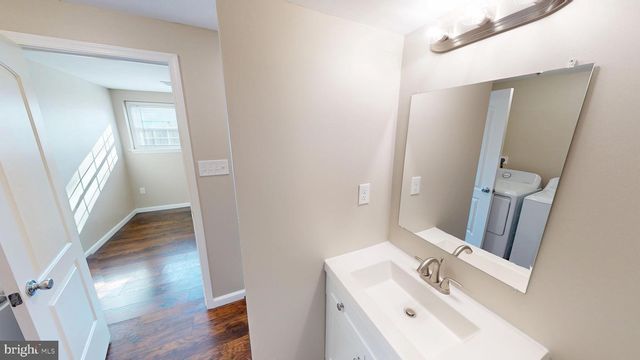 5014 NICHOLAS RD, Waldorf, MD 20601