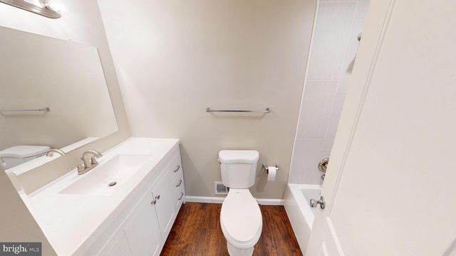 5014 NICHOLAS RD, Waldorf, MD 20601