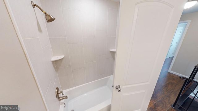 5014 NICHOLAS RD, Waldorf, MD 20601