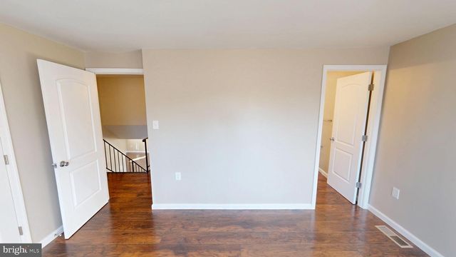 5014 NICHOLAS RD, Waldorf, MD 20601