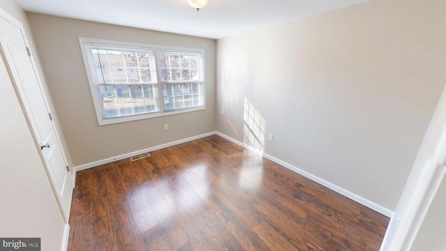 5014 NICHOLAS RD, Waldorf, MD 20601