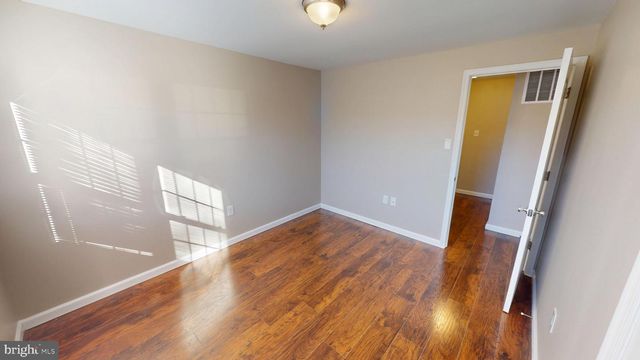 5014 NICHOLAS RD, Waldorf, MD 20601