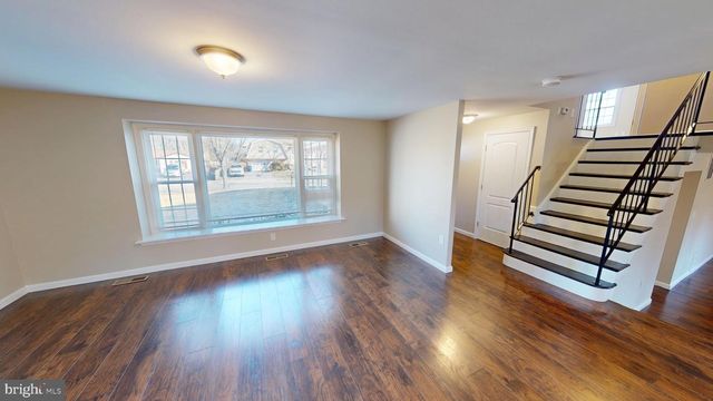 5014 NICHOLAS RD, Waldorf, MD 20601