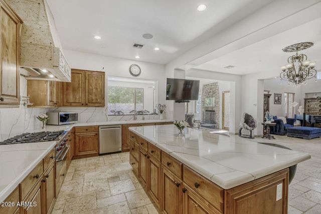 2671 S MOONLIGHT Drive, Gold Canyon, AZ 85118