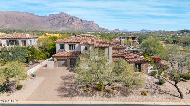 2671 S MOONLIGHT Drive, Gold Canyon, AZ 85118