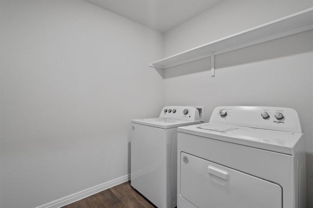 690 Globe Mallow CIR, Kyle, TX 78640