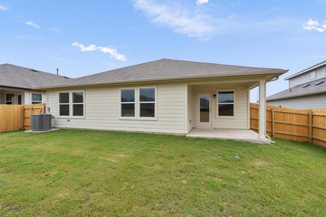 690 Globe Mallow CIR, Kyle, TX 78640