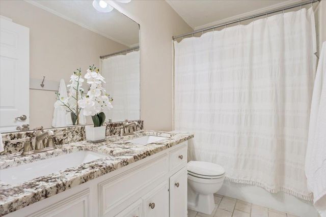 1203 Saint Williams Ave, Round Rock, TX 78681
