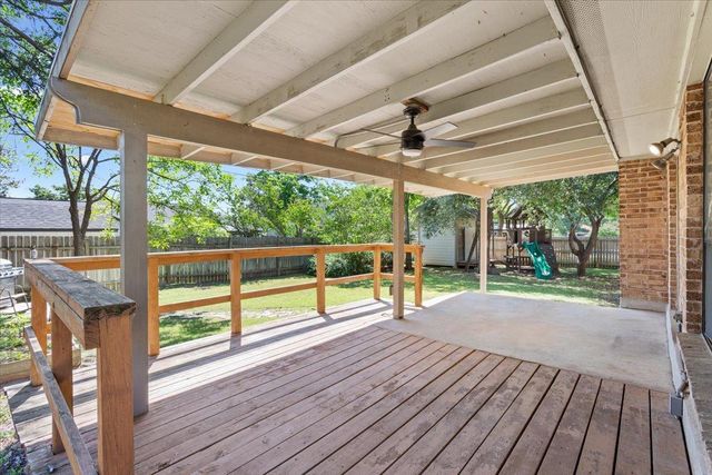 1203 Saint Williams Ave, Round Rock, TX 78681