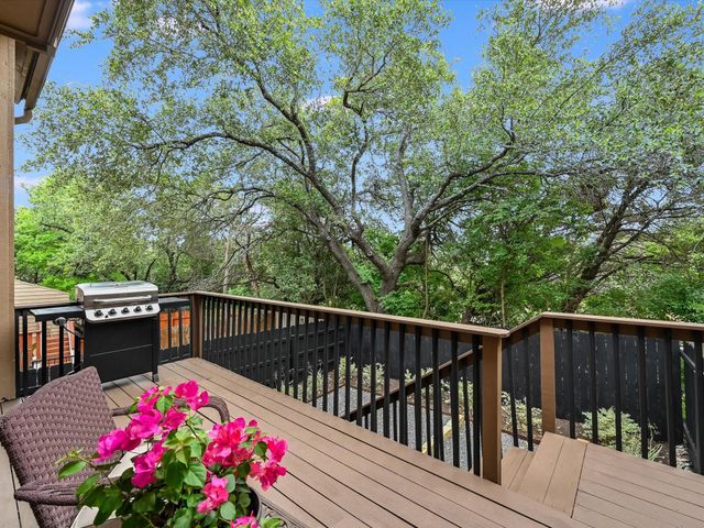 5701 Westslope DR 17, Austin, TX 78731