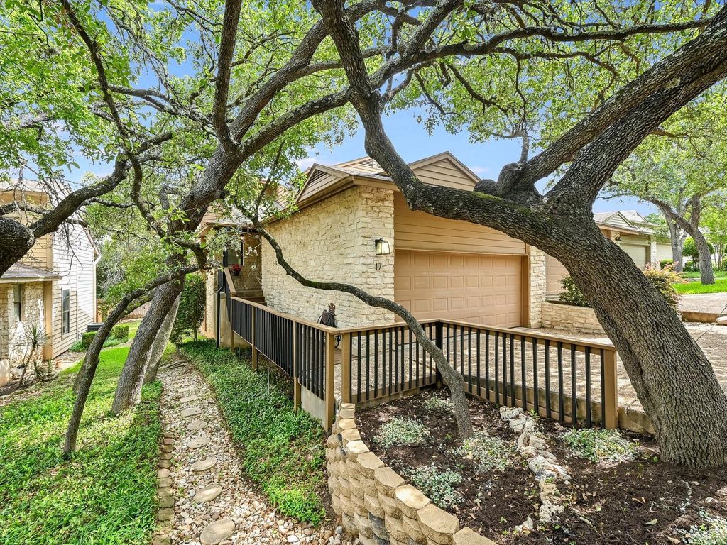 5701 Westslope DR 17, Austin, TX 78731