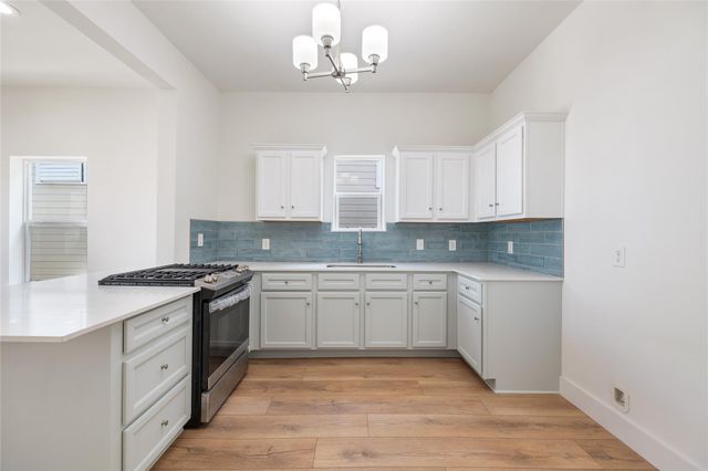 4710 Avenue S, Galveston, TX 77551