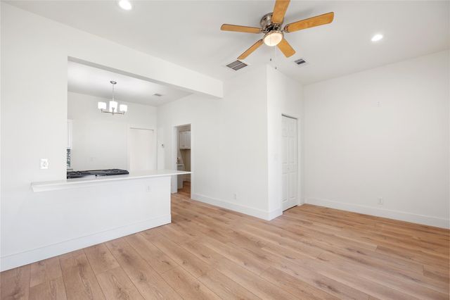 4710 Avenue S, Galveston, TX 77551