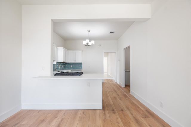 4710 Avenue S, Galveston, TX 77551