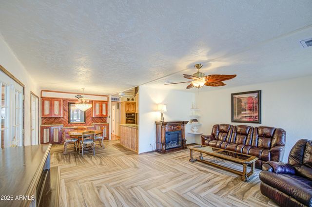 5759 E ARBOR Avenue, Mesa, AZ 85206