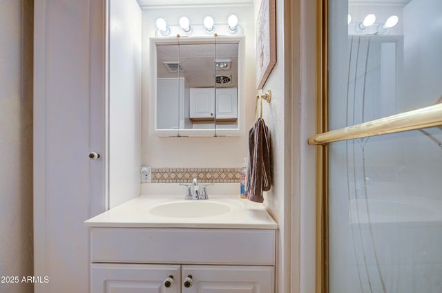 5759 E ARBOR Avenue, Mesa, AZ 85206